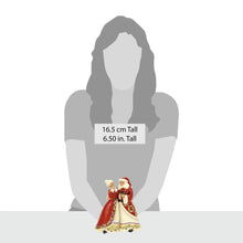Load image into Gallery viewer, Santa and Mrs Claus Figurine