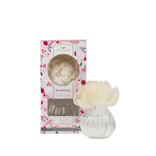 Load image into Gallery viewer, Brambleberry Flower Diffuser