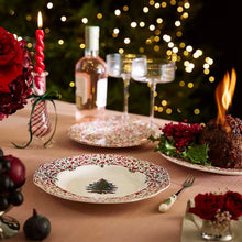 Load image into Gallery viewer, Spode Christmas Tree Yuletide Scalloped Dresser Plate