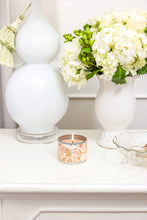 Load image into Gallery viewer, Cashmere Kiss Tin Candle