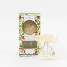Load image into Gallery viewer, Merry Memories Flower Diffuser